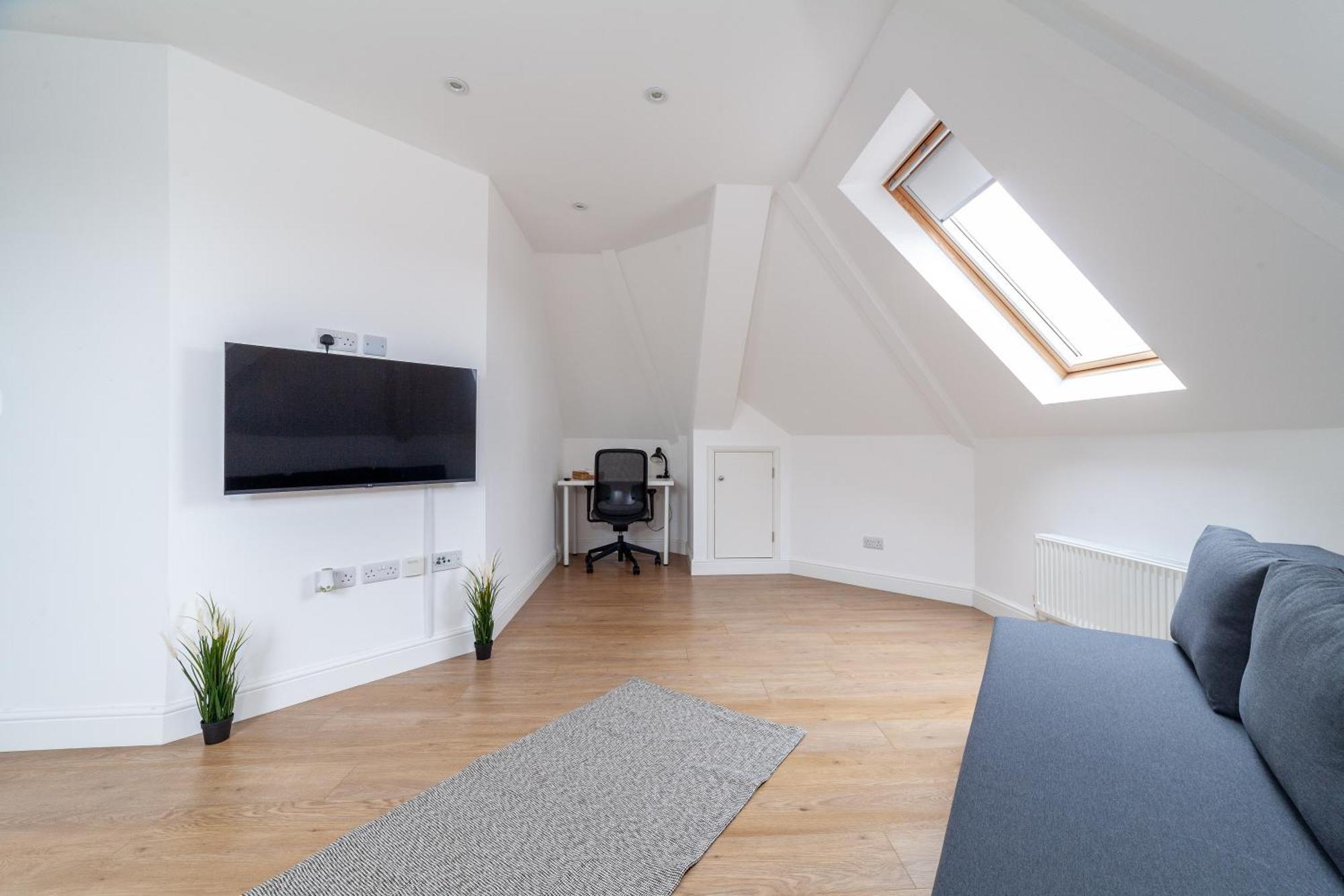 Great 1 Bedroom In Hounslow With Free Parking Abbey Wood Eksteriør bilde