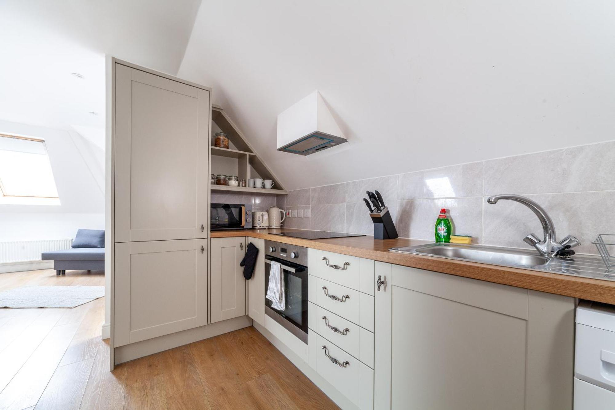 Great 1 Bedroom In Hounslow With Free Parking Abbey Wood Eksteriør bilde