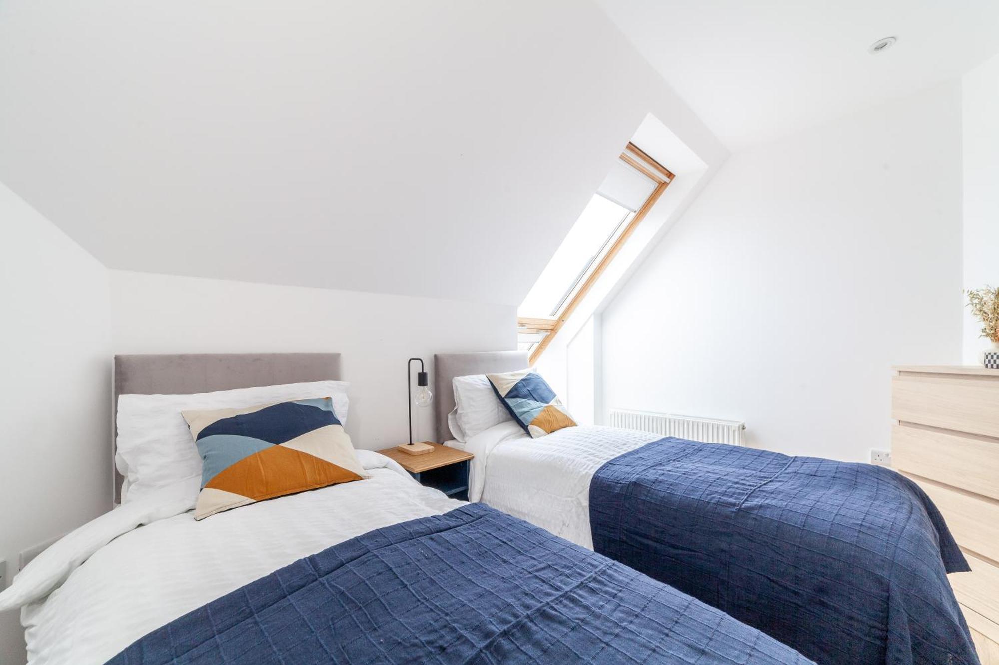 Great 1 Bedroom In Hounslow With Free Parking Abbey Wood Eksteriør bilde